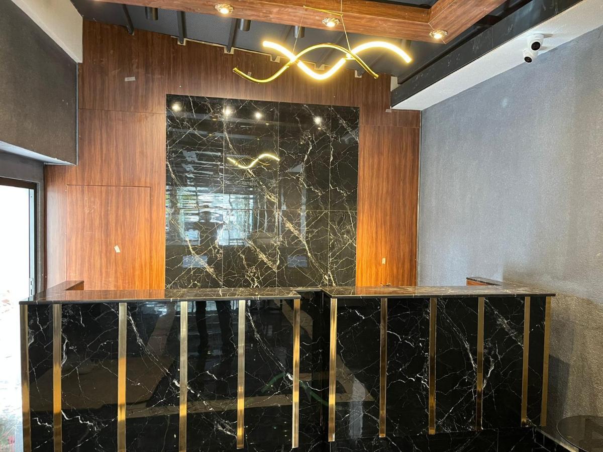 Istanblu Hotel Atasehir Isztambul Kültér fotó