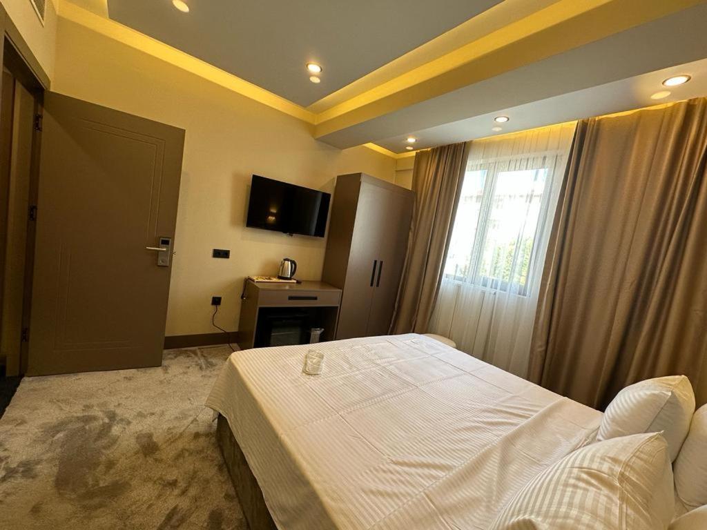 Istanblu Hotel Atasehir Isztambul Kültér fotó