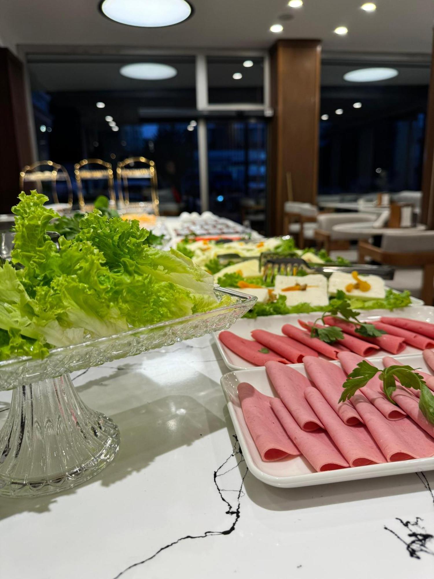 Istanblu Hotel Atasehir Isztambul Kültér fotó